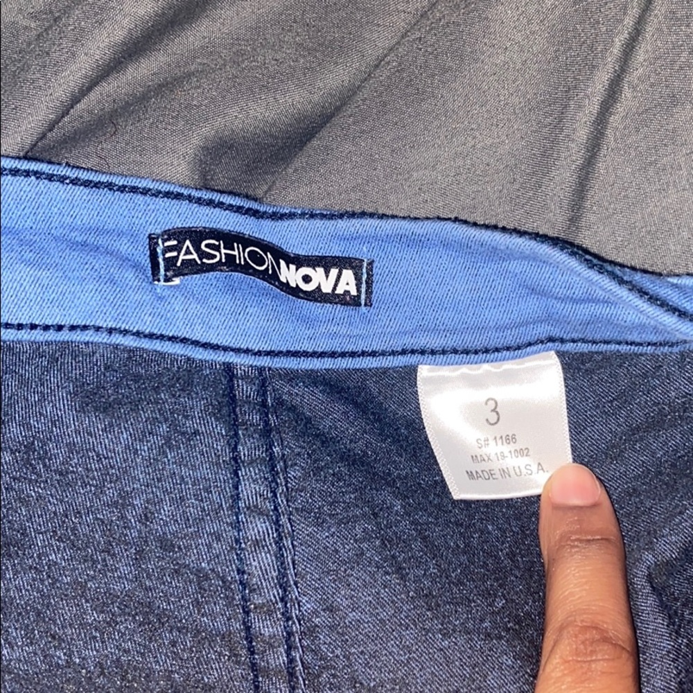 Fashion Nova - Super High Waist Denim Skinnies (3) - Picture 4 of 7